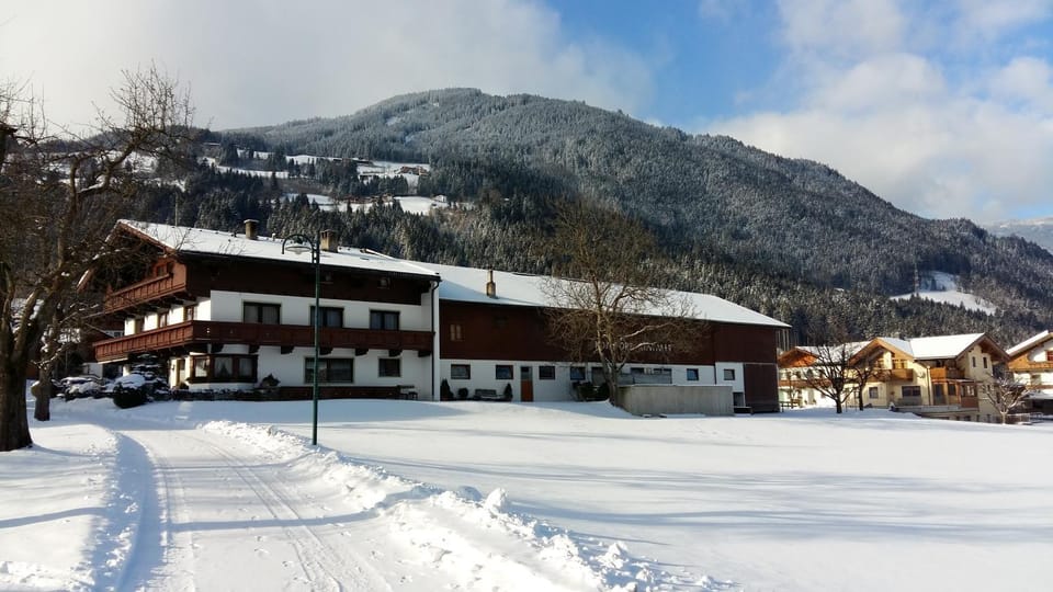 Property building, Winter