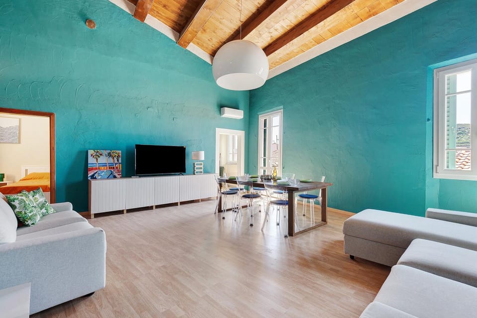 Property building, Living room