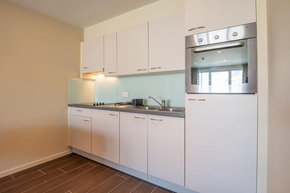 Renovated Charm & Sunny Terrace, Perfect for 2 Apartment in Ostend
