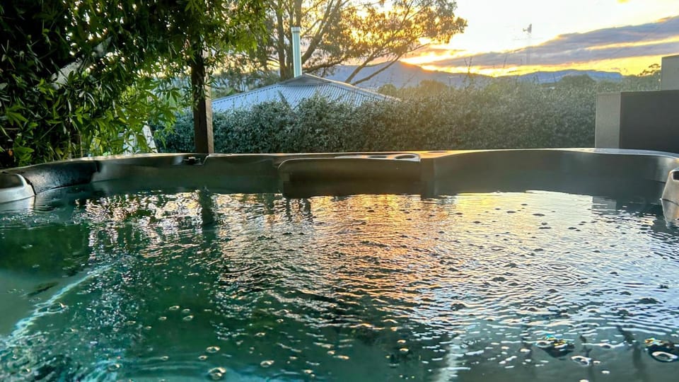 Natural landscape, Hot Tub, Mountain view