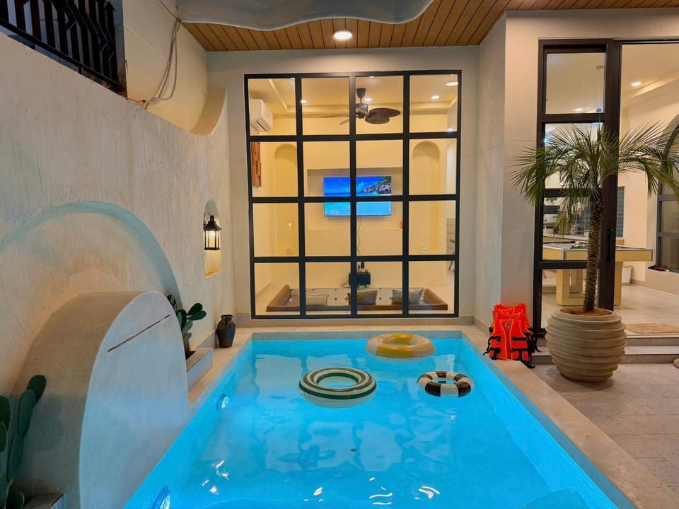 Hot Tub, Pool view, Swimming pool