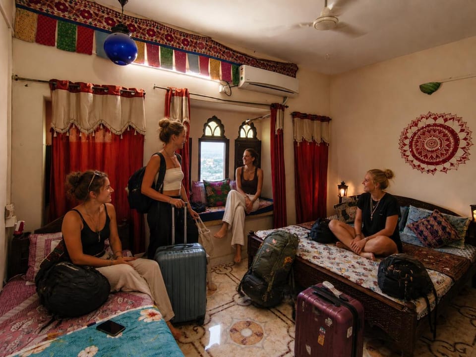 People, Living room, Seating area, group of guests