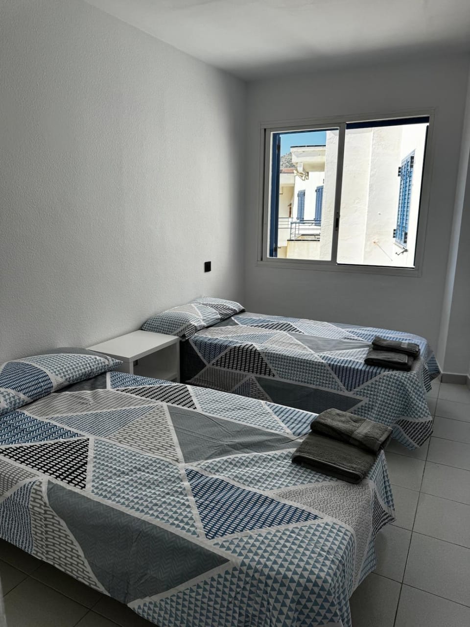 Apartamento con terraza vista mar y playa Apartment in Alt Empordà