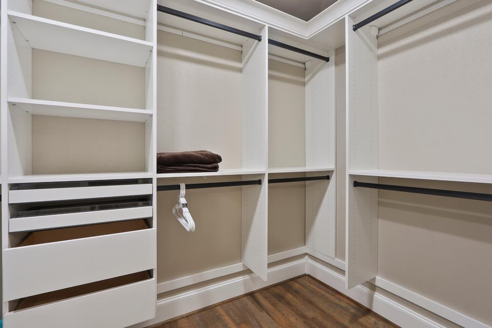 wardrobe