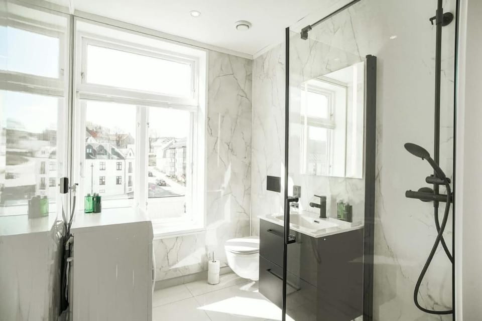 Modern entire apartment in center 304 for 2 guests Apartment in Viken, Norway