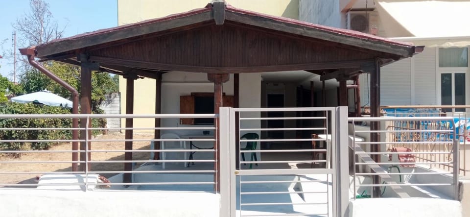 SEA FRONT HOUSE Epanomi House in Decentralized Administration of Macedonia and Thrace