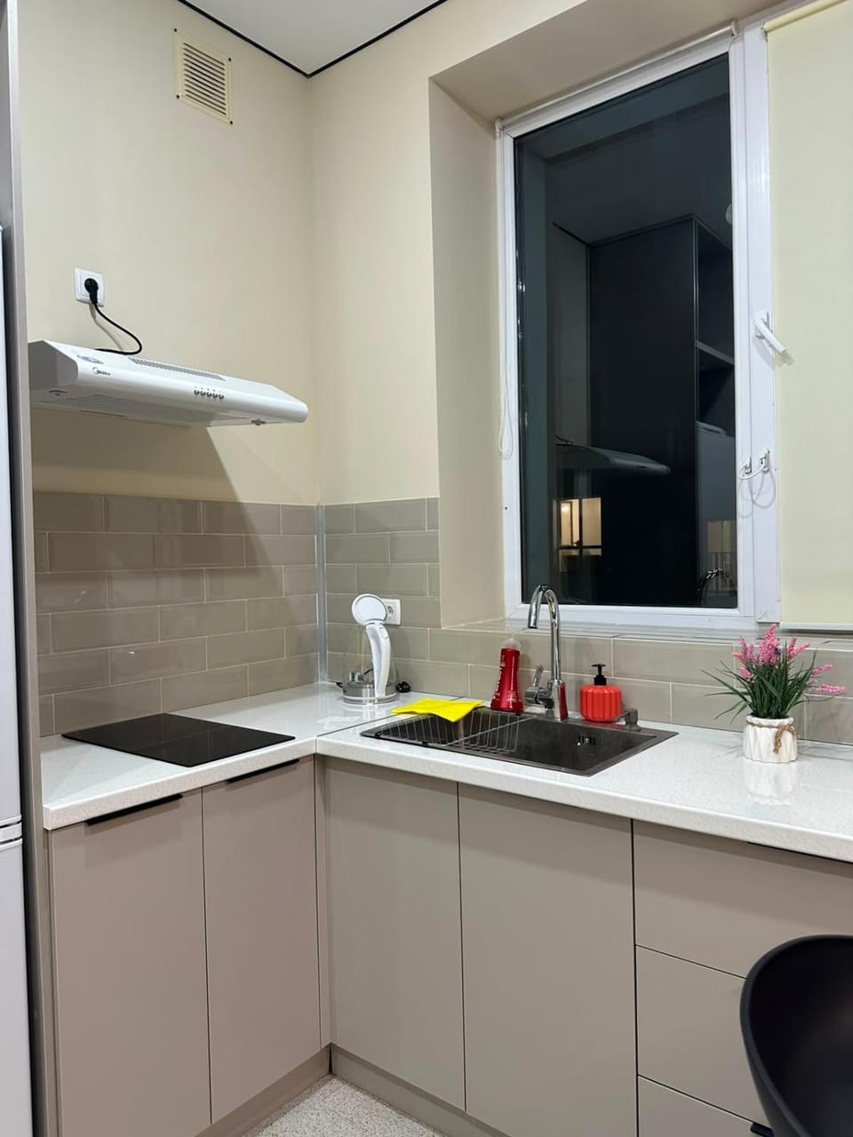 Уютная квартира в отличной локации Apartment in Almaty