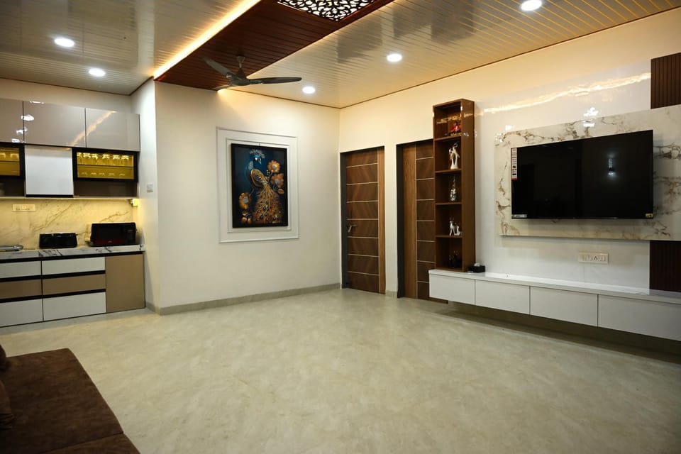 Communal lounge/ TV room, Communal lounge/ TV room, TV and multimedia, Kitchen or kitchenette, Evening entertainment