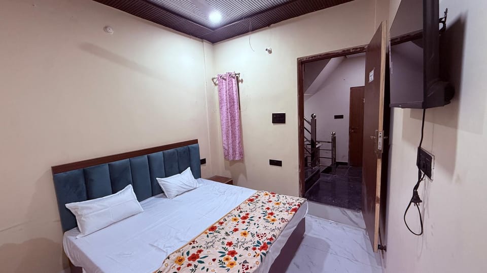 Sarovar Home Stay Vacation rental in Uttar Pradesh