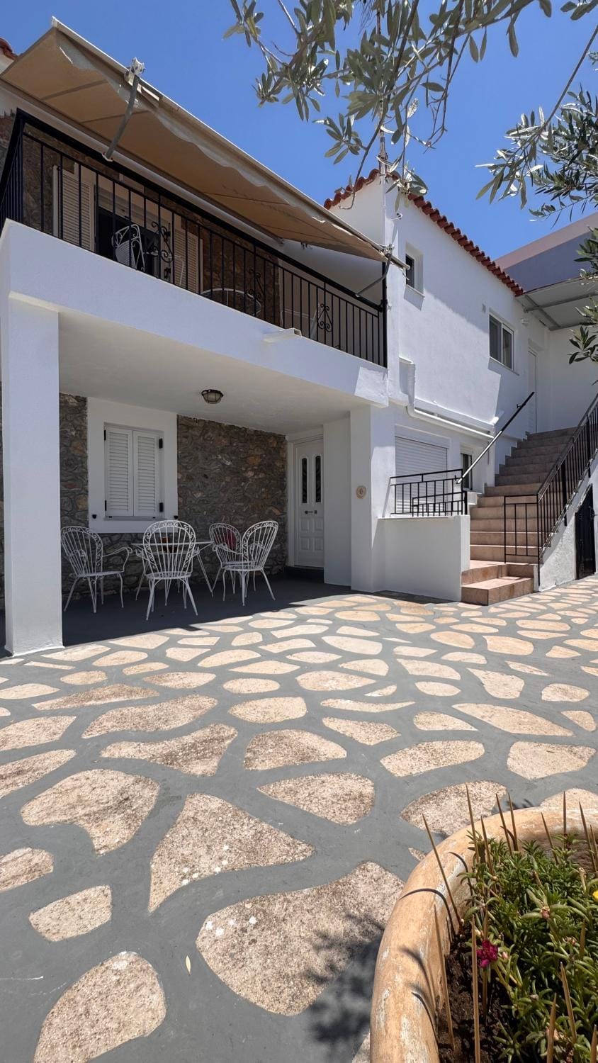 Erika's House Apartment in Peloponnese Region