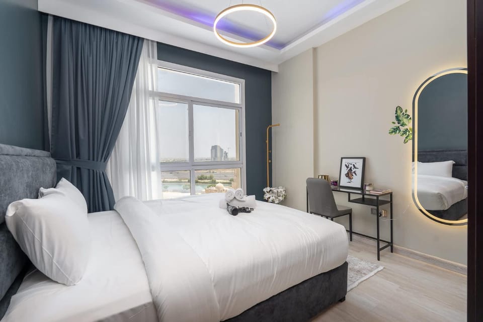 StayShort - Peaceful 1-Bedroom with Relaxing Balcony in Liwan Apartment in Dubai