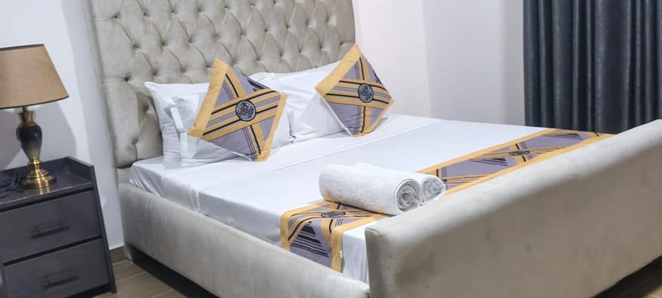 AQUA GARDENS SEAVIEW LUXURY HOMESTAY NYALI Msa Apartment in Mombasa County