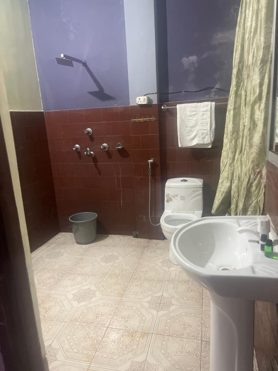The Rainbow Inn Bed and Breakfast in West Bengal
