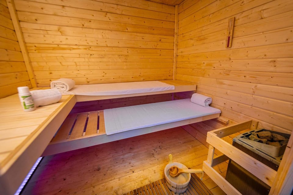 Belmonte XXL - 38 Guests - Wellness & Entertainment - Villa Villa in Rhineland-Palatinate