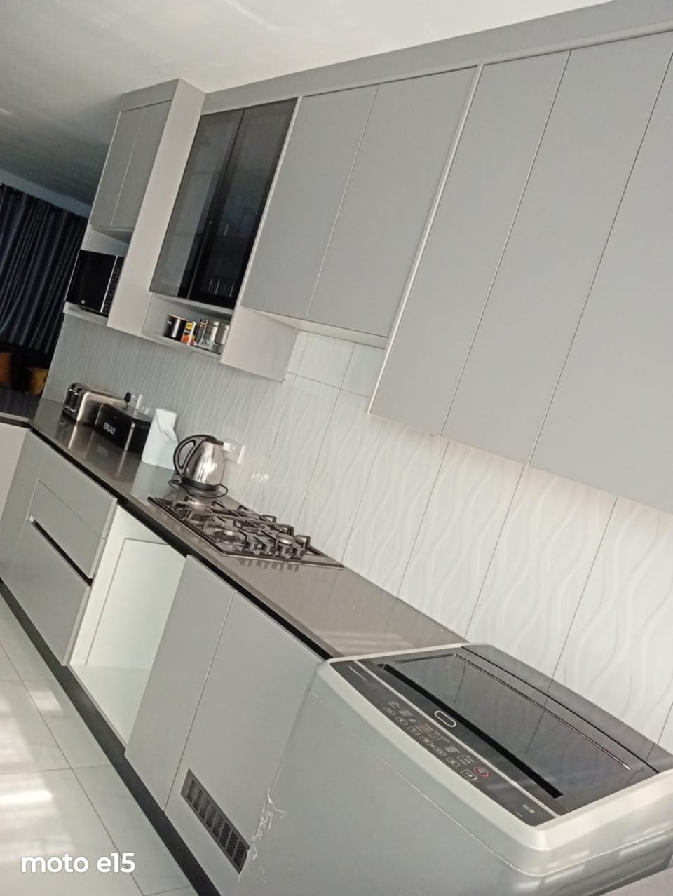 Kitchen or kitchenette, Internal: Not applicable to any particular room