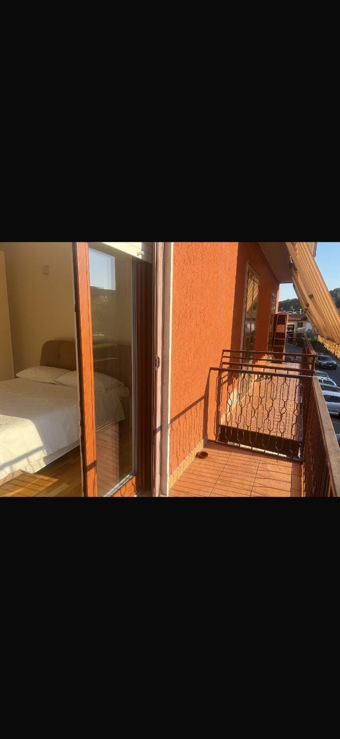 Apartment Parco Lagozza Swiss border Apartment in Varese