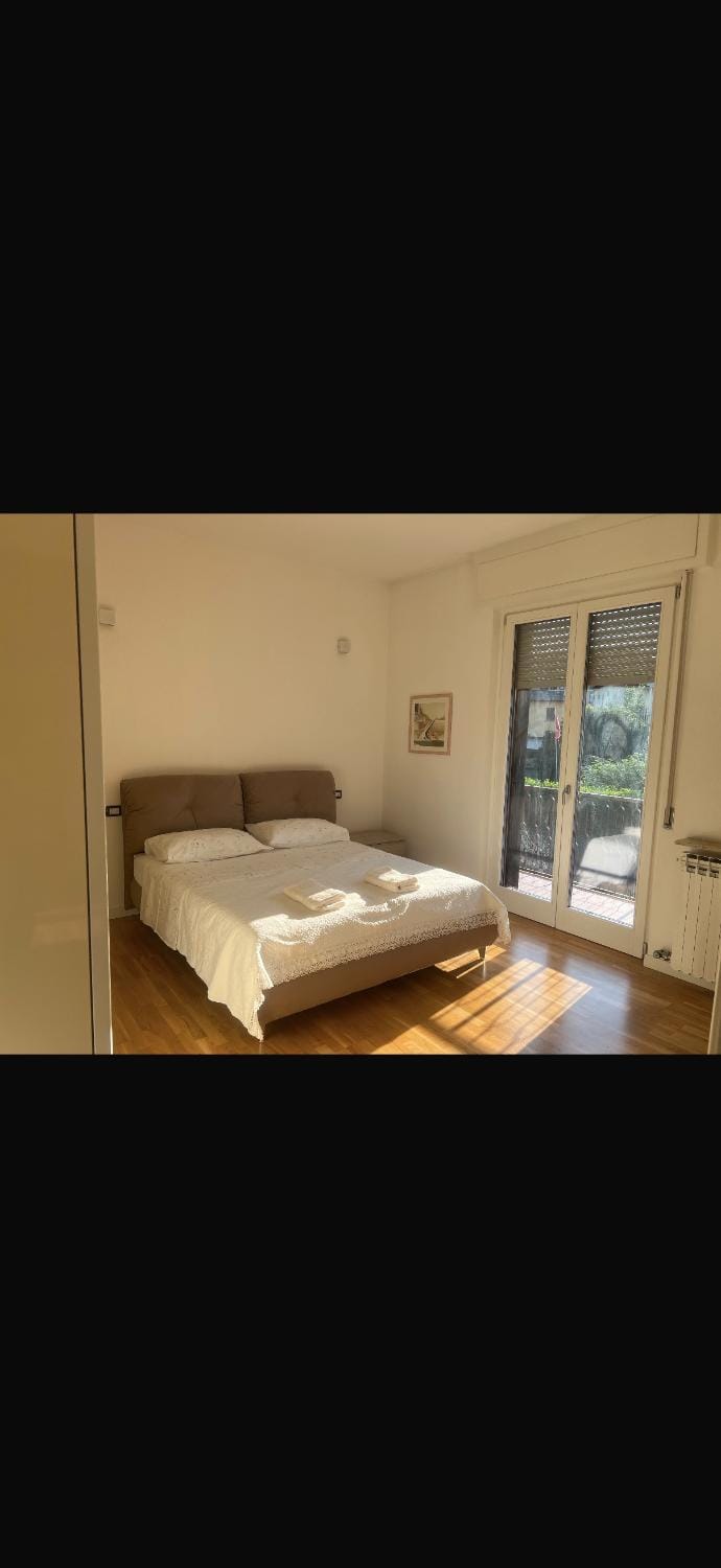 Apartment Parco Lagozza Swiss border Apartment in Varese