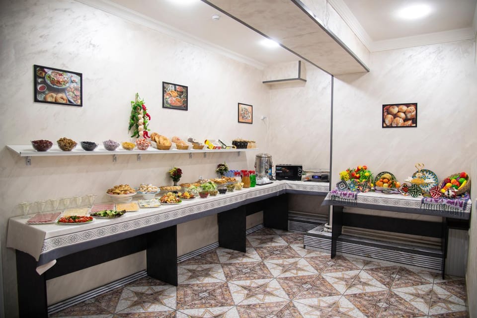 Food and drinks, Food, Buffet breakfast