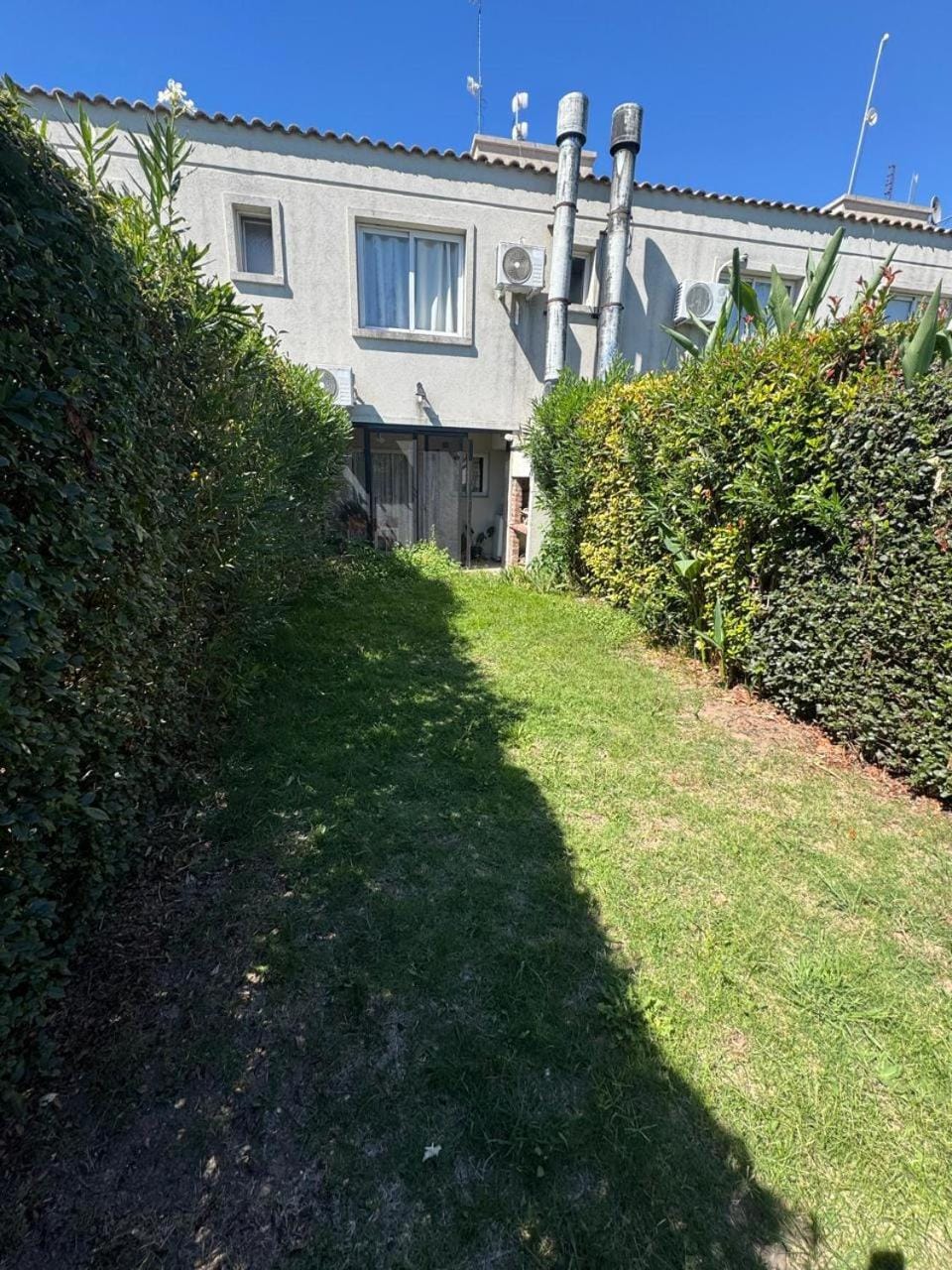 Moderno Dúplex con Jardín en Barrio Cerrado, Pilar Apartment in Pilar
