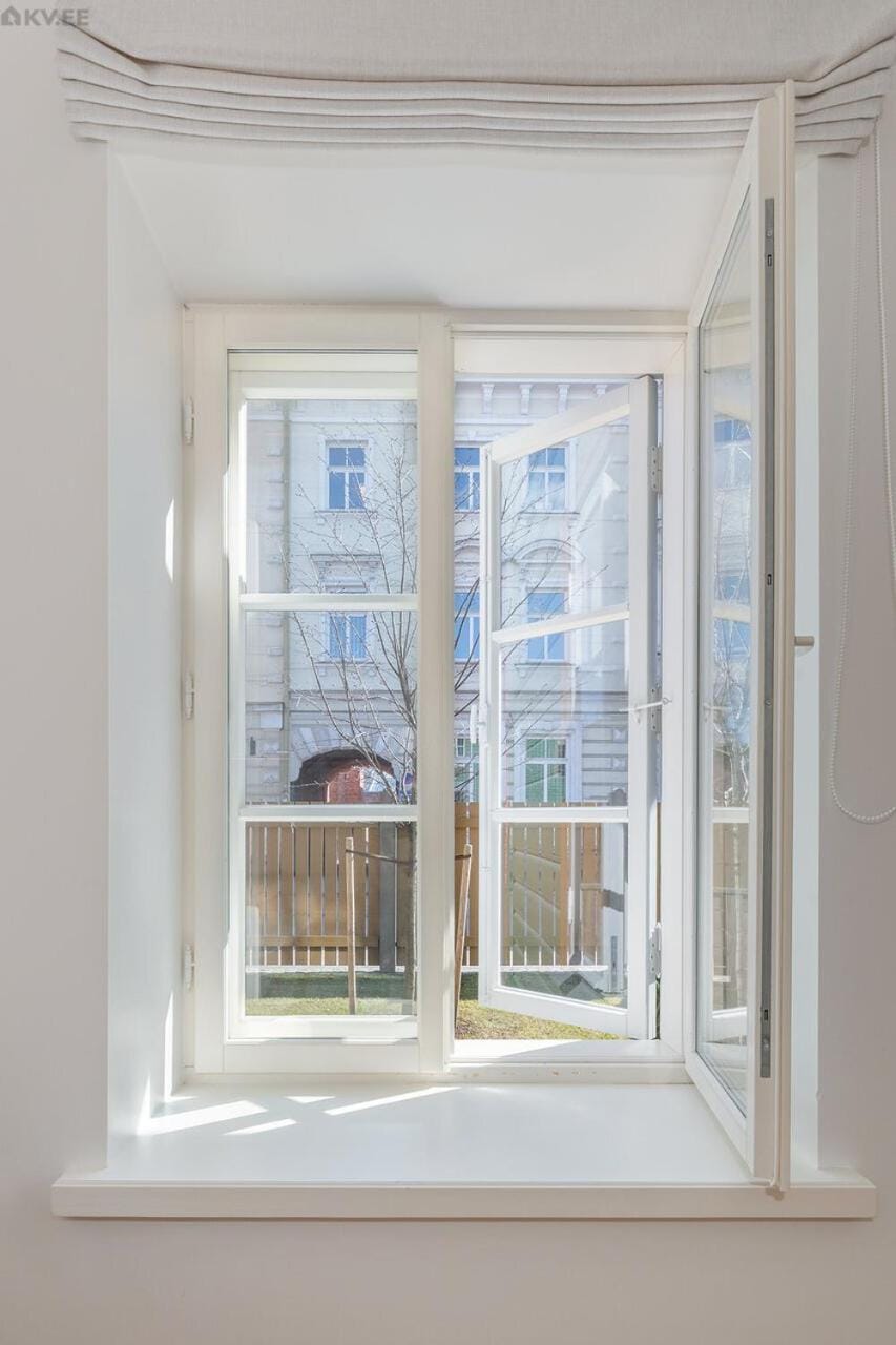 Inner courtyard view