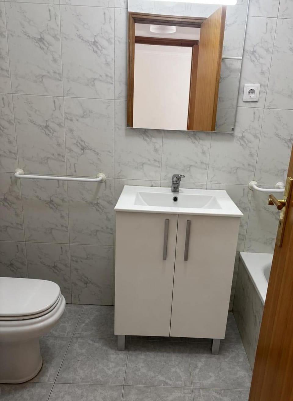 Toilet, Bathroom