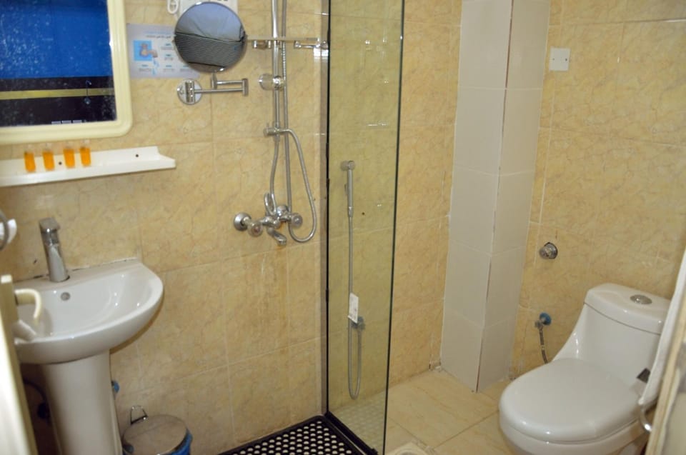 Aliya Juhaina Tourists Hostels Hotel in Medina