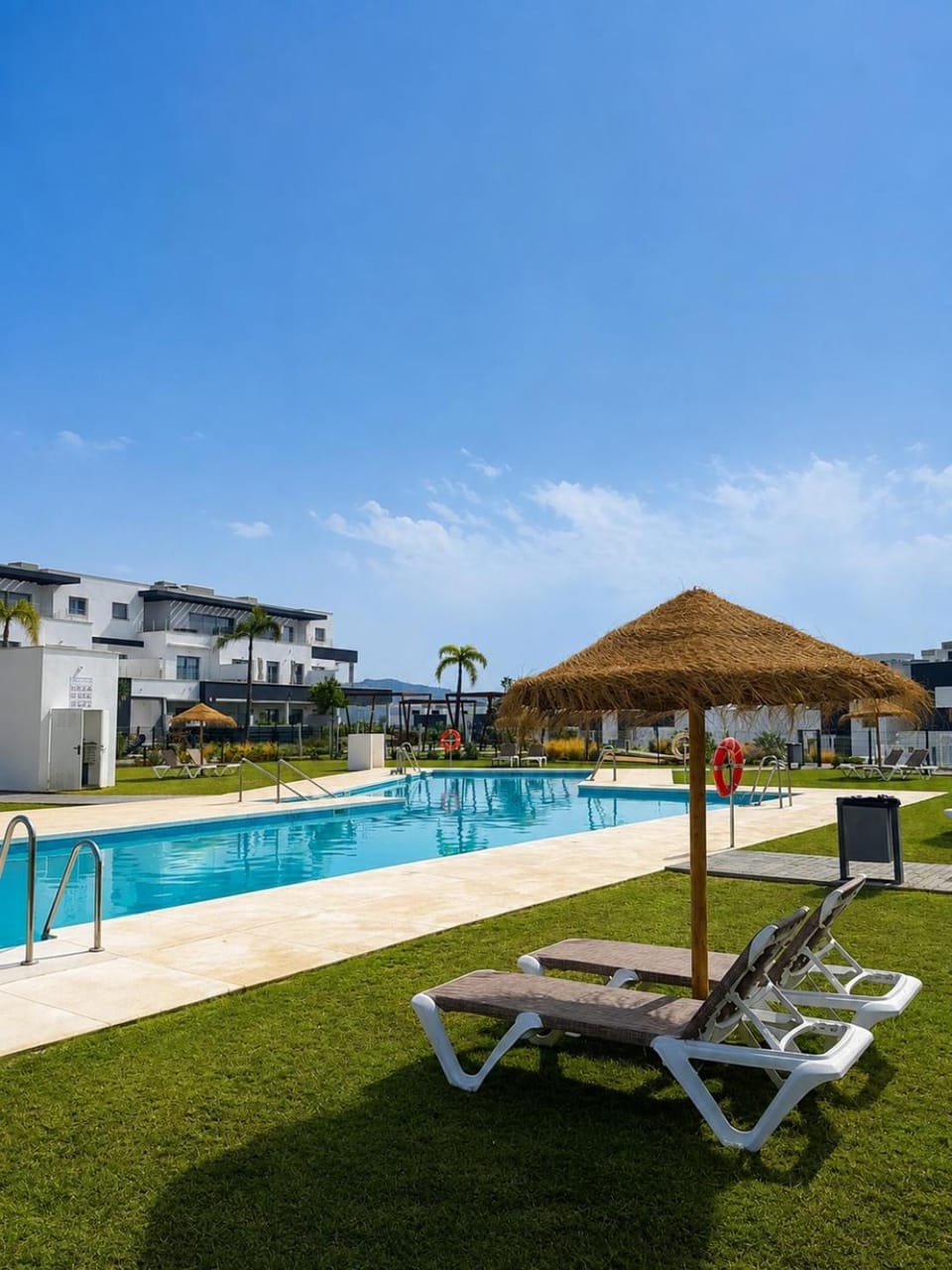 Spring, Day, Natural landscape, Pool view, Swimming pool, sunbed