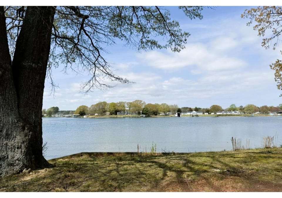 Waterfront Wicomico Bay Compound in Reedville, VA House in Virginia