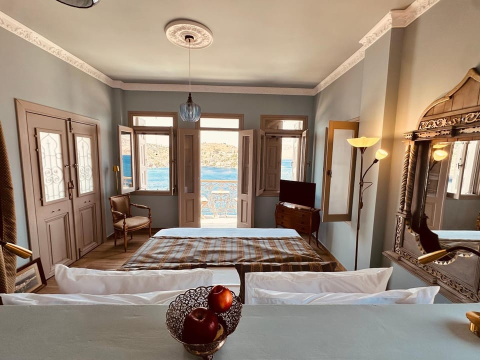 Symi Aerides Suites Bed and Breakfast in Decentralized Administration of the Aegean