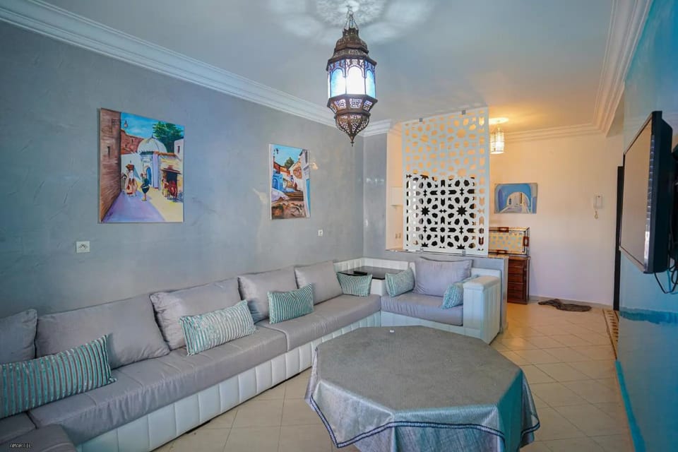 Living room, Decorative detail