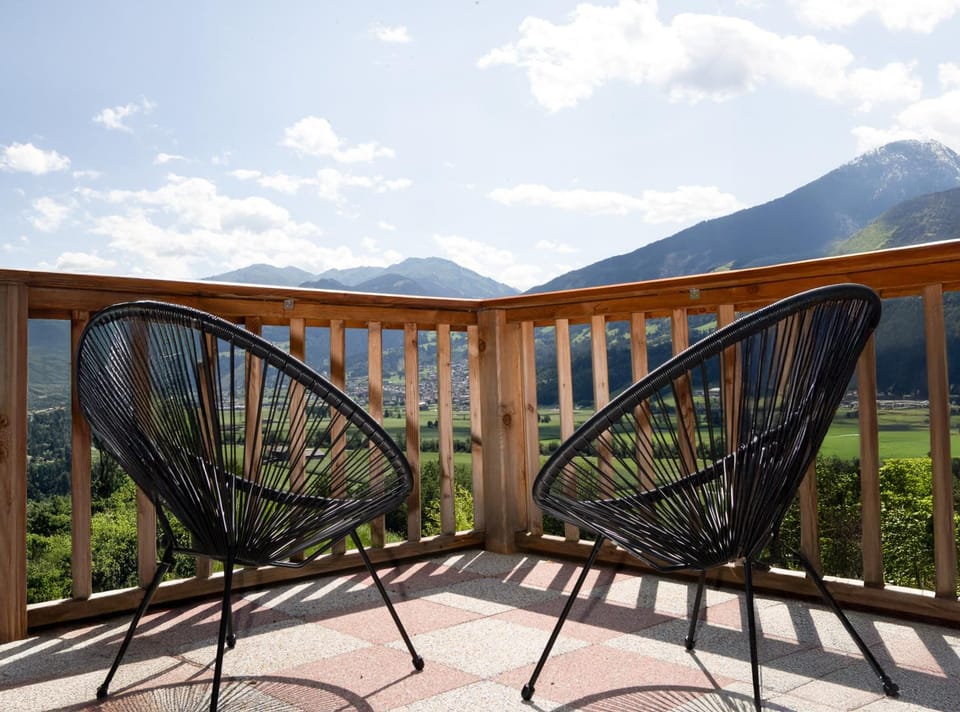 View (from property/room), Balcony/Terrace