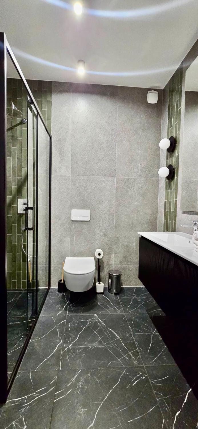 EASY RENT Apartments - Studio Ogród Saski Apartment in Poland