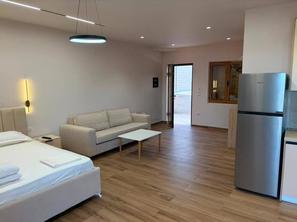 Riviera Studio Apartment in Dhërmi