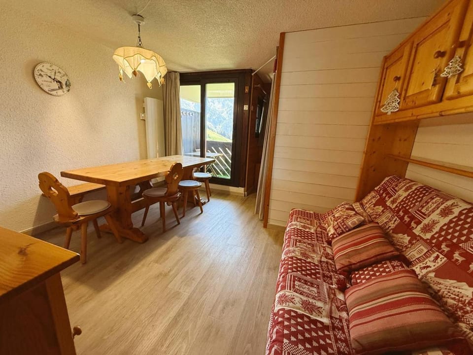 Combe Blanche 2218 Apartment in Manigod