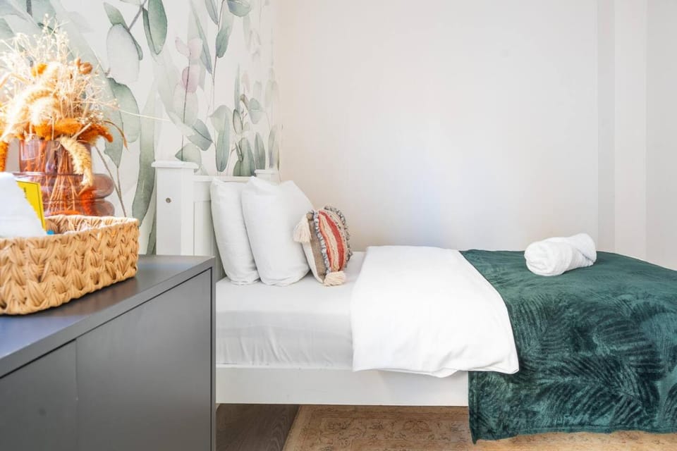 Stylish room in shoreditch zone 1 Vacation rental in London Borough of Hackney