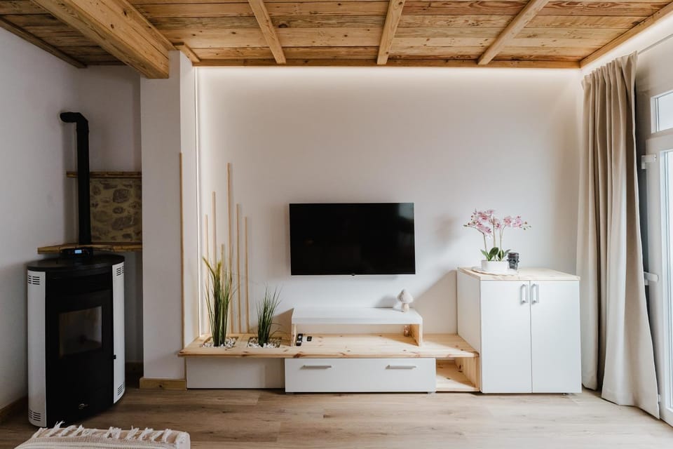 La cochera by Óscar Fuentes House in Costa Blanca