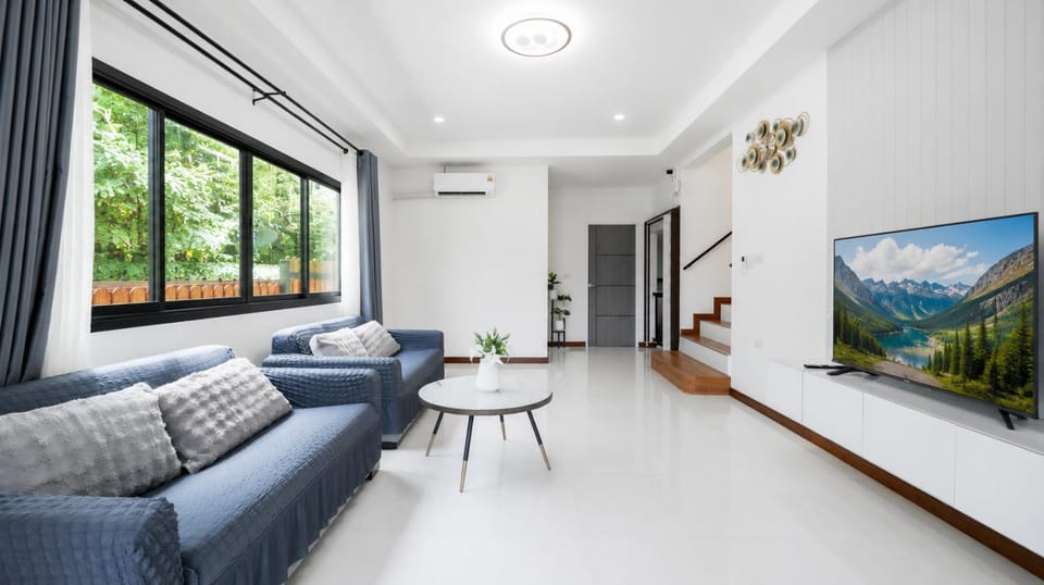 TV and multimedia, Living room, air conditioner