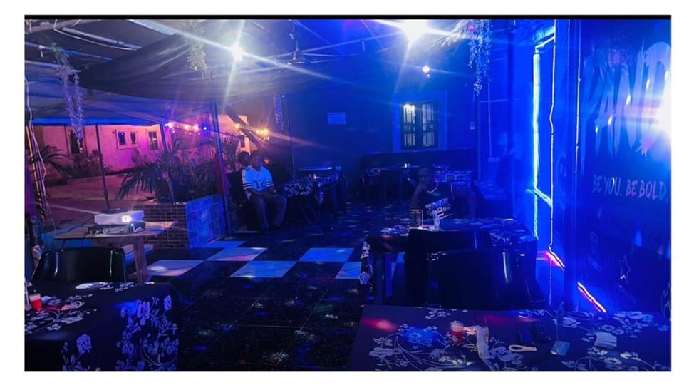 Nightclub / DJ