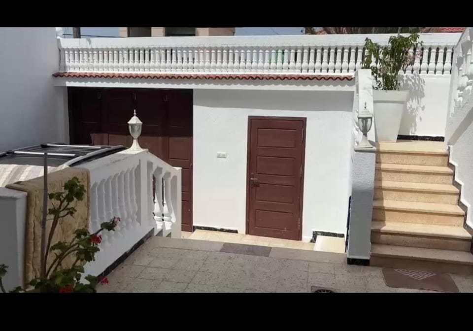 Lakhdar Apartment in Algiers [El Djazaïr]