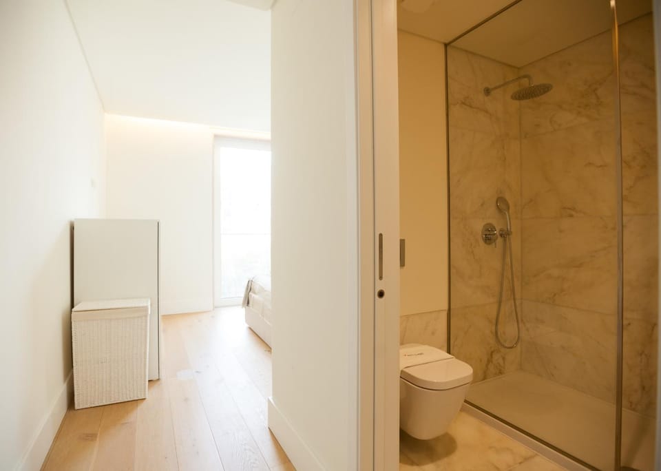 FLH Arroios Elegant Retreat with Pool & Parking Apartment in Lisbon
