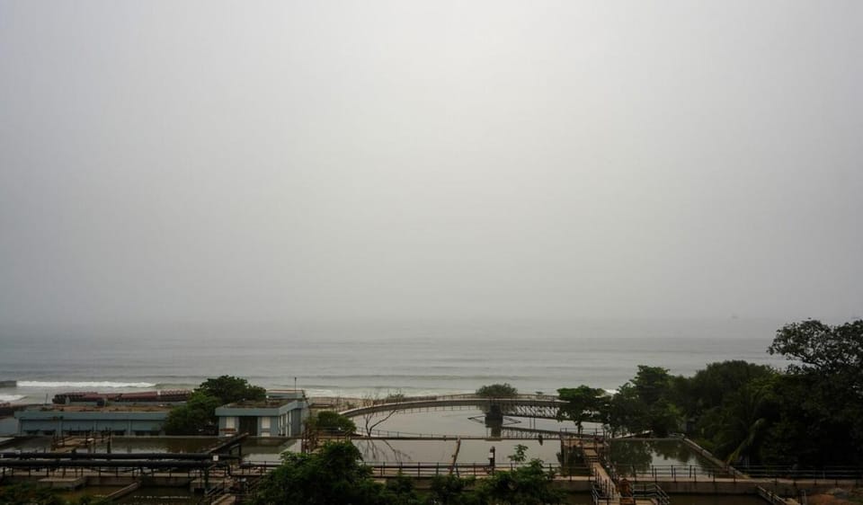 Aurora Bay a Sunrise Retreat Apartment in Visakhapatnam
