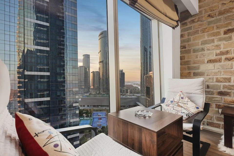 FIRST CLASS 1BR Luxury Stay Prime Location Apartment in Abu Dhabi