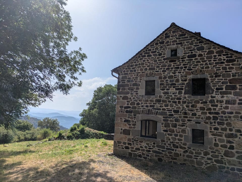 Gîte Bigorre village classé altitude Villa in Auvergne-Rhône-Alpes