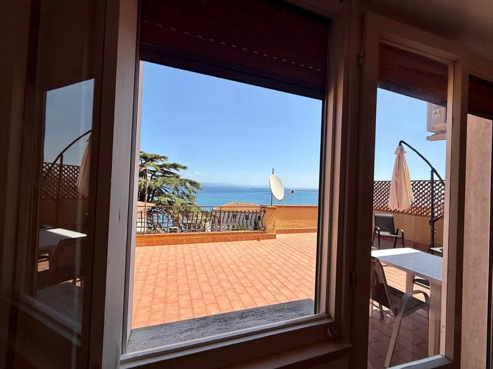 La Terrazza Azzurra Apartment in Porto Santo Stefano