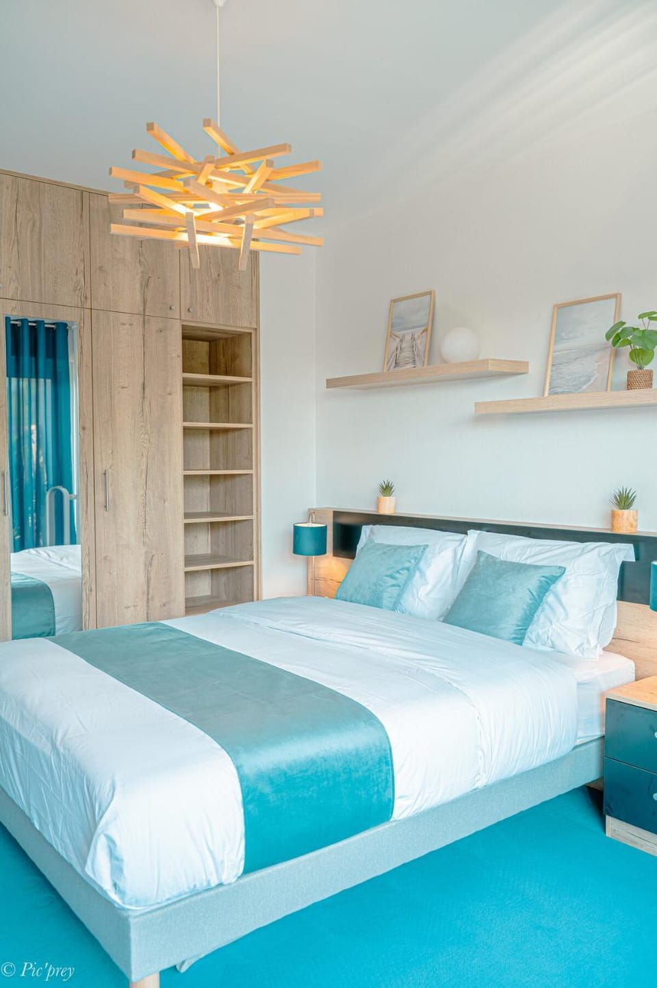 Bed, Photo of the whole room, Bedroom, wardrobe