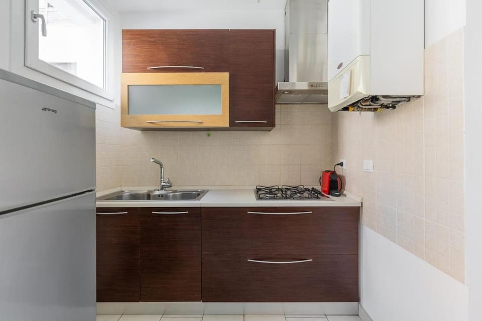 Quiet Modern Flat near City Center - Pasubio 84 Apartment in Bologna