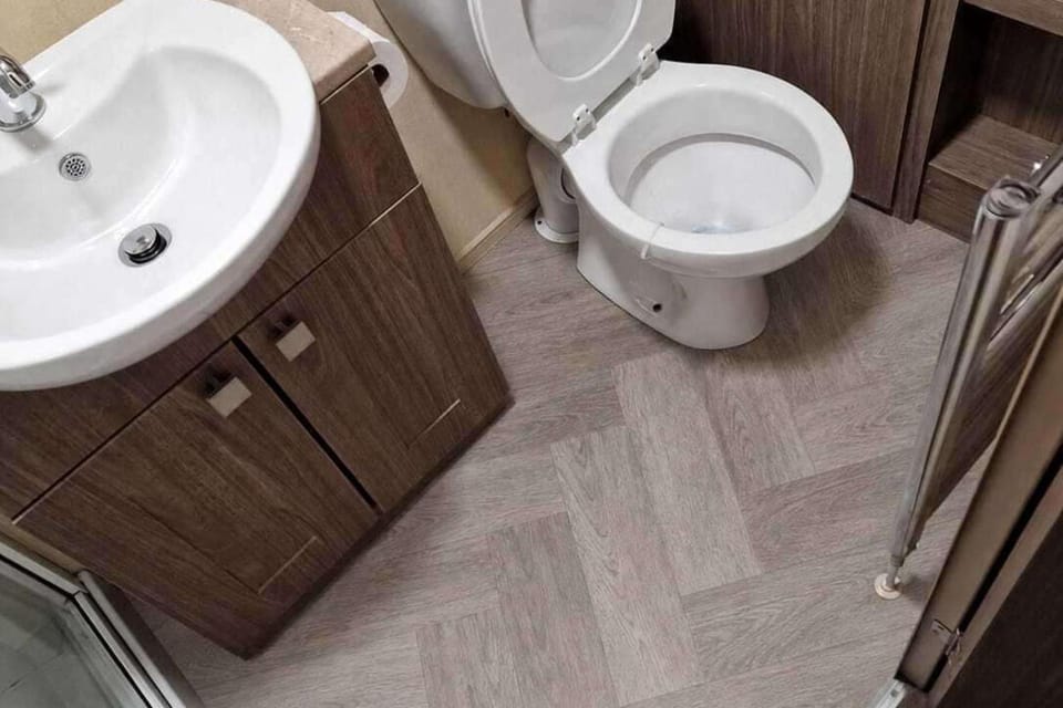 Toilet, Bathroom