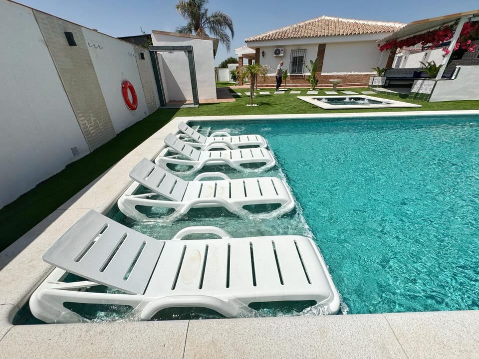 Villa Sofía - Alojamientos El Duque House in Andalusia
