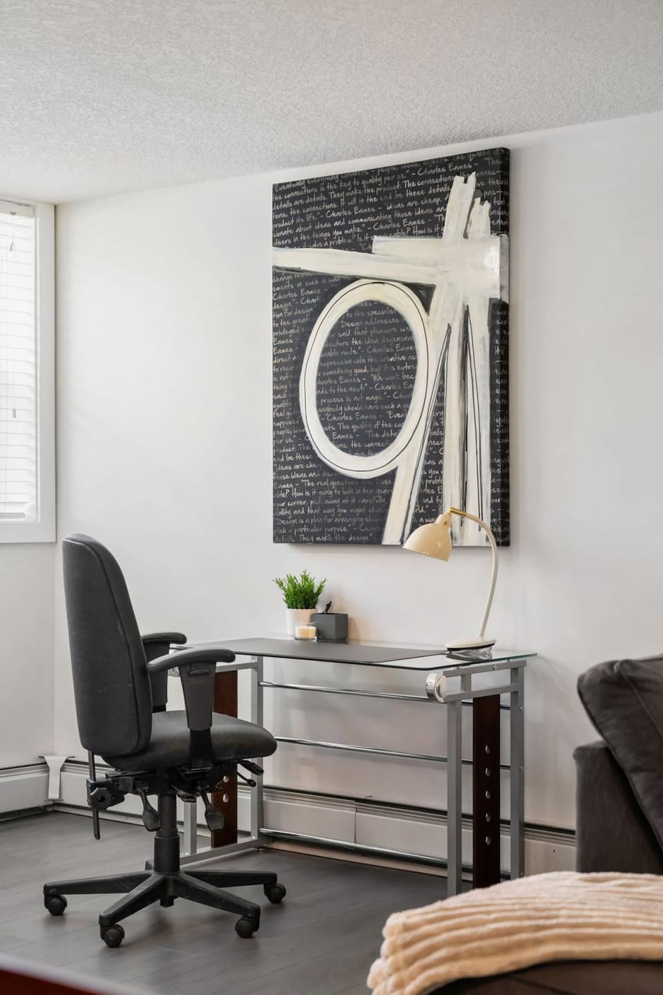 The Weekender Cozy Bridgeland Retreat Sleeps 2 Apartment in Calgary