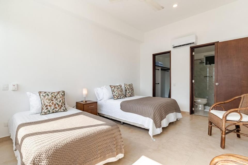 3 bedroom oceanfront apartment, fully renovated Apartment in La Boquilla
